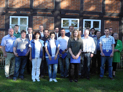 Die neuen Auszubildenden in der Gemeinde Holle