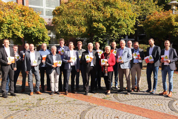 Landkeis-Hildesheim-Gruppenbild_Ratgeber